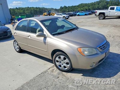 Czwarte zdjęcie samochodu z boku: 2005 KIA SPECTRA LX VIN:KNAFE121455181750 - miniatura