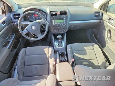 Zdjęcie 8 z 12 samochodu: 2007 VOLKSWAGEN RABBIT VIN:WVWDR71K97W285451 - miniatura