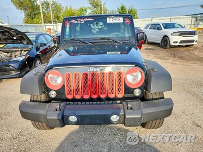 Piąte zdjęcie samochodu w środku: 2017 JEEP WRANGLER UNLIMITED SPORT VIN:1C4BJWDG3HL536127 - miniatura