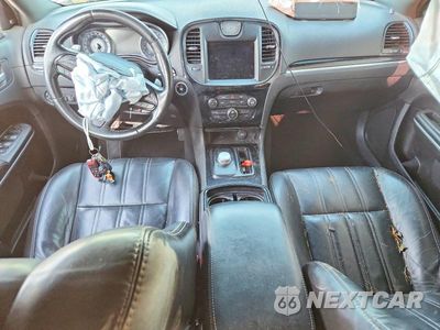 Zdjęcie 8 z 13 samochodu: 2021 CHRYSLER 300 S VIN:2C3CCABG0MH545934 - miniatura