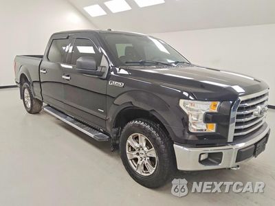 Czwarte zdjęcie samochodu z boku: 2017 FORD F150 SUPERCREW VIN:1FTFW1EG8HFC14649 - miniatura