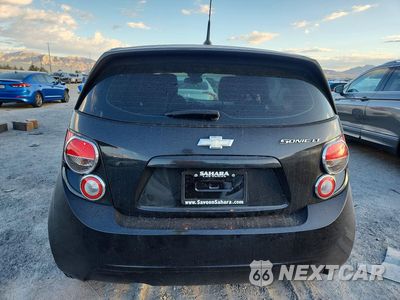 Zdjęcie 6 z 12 samochodu: 2013 CHEVROLET SONIC LT VIN:1G1JC6SH5D4253470 - miniatura