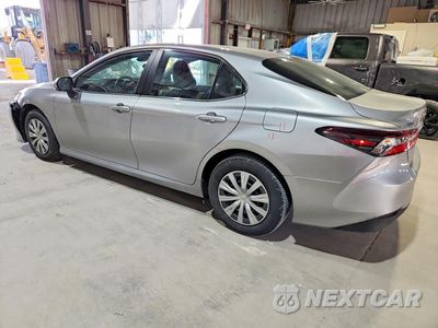 Drugie zdjęcie samochodu z przodu: 2022 TOYOTA CAMRY LE VIN:4T1C31AK1NU587637 - miniatura