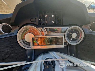 Zdjęcie 7 z 9 samochodu: 2012 BMW K1600 GT VIN:WB1061101CZX80669 - miniatura