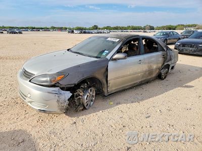 2004 TOYOTA CAMRY LE V6 4T1BF32K64U068210 - główne zdjęcie licytacji z USA - miniatura