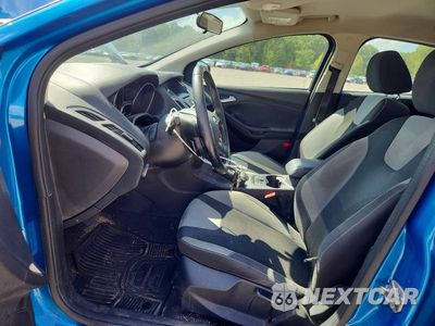 Zdjęcie 7 z 12 samochodu: 2014 FORD FOCUS SE VIN:1FADP3F23EL270570 - miniatura