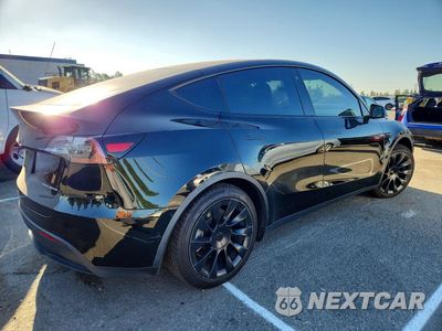 Trzecie zdjęcie samochodu z tyłu: 2020 TESLA MODEL Y VIN:5YJYGDEE3LF018296 - miniatura