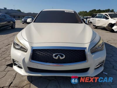 Piąte zdjęcie samochodu w środku: 2016 INFINITI Q50 2.0T PREMIUM VIN:JN1CV7AP8GM202724 - miniatura