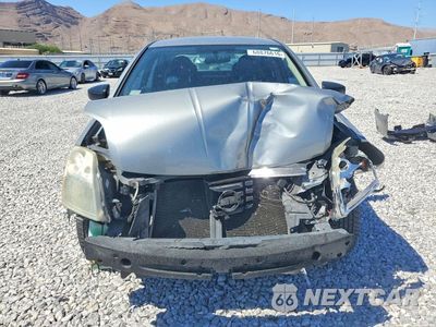 Piąte zdjęcie samochodu w środku: 2008 NISSAN SENTRA 2.0 VIN:3N1AB61E98L617135 - miniatura
