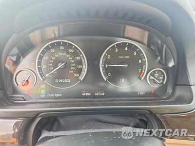 Zdjęcie 9 z 12 samochodu: 2014 BMW 535 XI VIN:WBA5B3C58ED538368 - miniatura