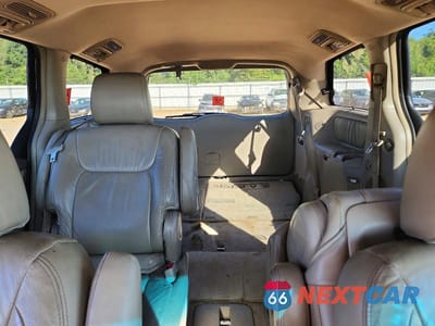 Zdjęcie 10 z 13 samochodu: 2010 TOYOTA SIENNA XLE LIMITED VIN:5TDYK4CC2AS293280 - miniatura
