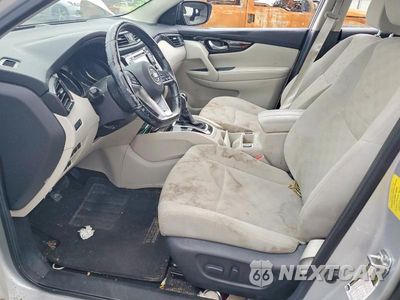 Zdjęcie 7 z 13 samochodu: 2020 NISSAN ROGUE SPORT SV VIN:JN1BJ1CW7LW642490 - miniatura