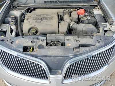Zdjęcie 11 z 13 samochodu: 2016 LINCOLN MKS VIN:1LNHL9DK3GG603287 - miniatura