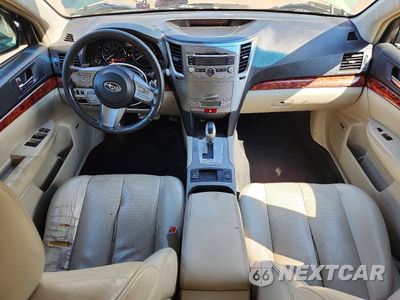 Zdjęcie 8 z 12 samochodu: 2011 SUBARU OUTBACK 2.5I LIMITED VIN:4S4BRBKC4B3324261 - miniatura