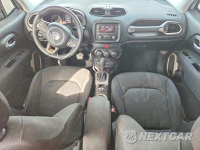 Zdjęcie 8 z 13 samochodu: 2017 JEEP RENEGADE SPORT VIN:ZACCJBAB9HPF98844 - miniatura