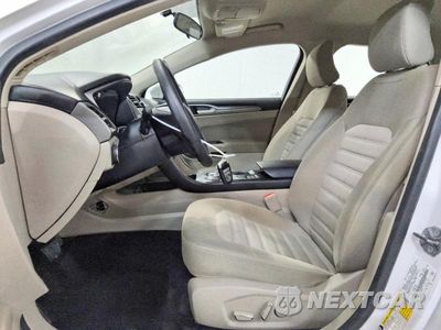 Zdjęcie 7 z 12 samochodu: 2017 FORD FUSION SE VIN:3FA6P0H74HR370005 - miniatura