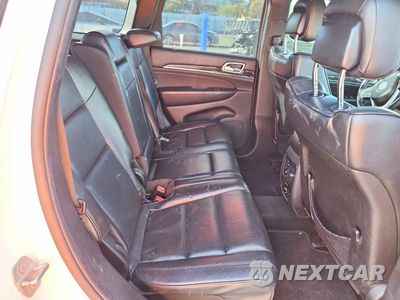 Zdjęcie 11 z 13 samochodu: 2015 JEEP GRAND CHEROKEE OVERLAND VIN:1C4RJFCG4FC110962 - miniatura