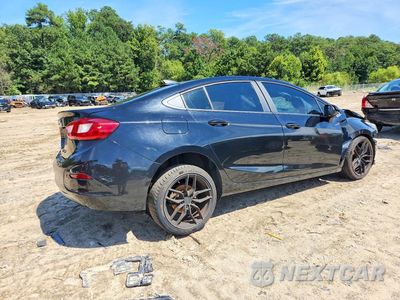 Trzecie zdjęcie samochodu z tyłu: 2018 CHEVROLET CRUZE LS VIN:1G1BC5SM0J7197721 - miniatura