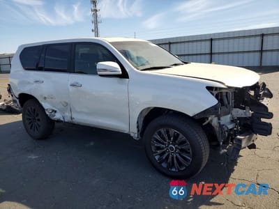Czwarte zdjęcie samochodu z boku: 2020 LEXUS GX 460 LUXURY VIN:JTJGM7BX1L5246050 - miniatura