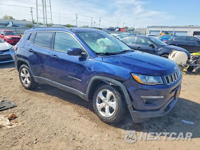 Czwarte zdjęcie samochodu z boku: 2018 JEEP COMPASS LATITUDE VIN:3C4NJDBBXJT316146 - miniatura