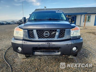 Piąte zdjęcie samochodu w środku: 2012 NISSAN TITAN SV VIN:1N6BA0EC2CN313774 - miniatura