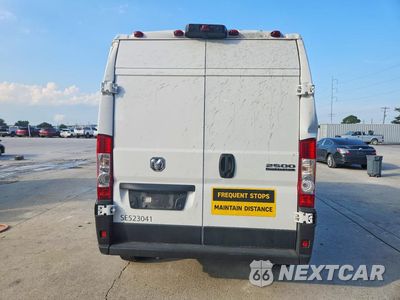 Zdjęcie 6 z 13 samochodu: 2025 RAM PROMASTER 2500 2500 HIGH VIN:3C6LRVDG7SE523041 - miniatura