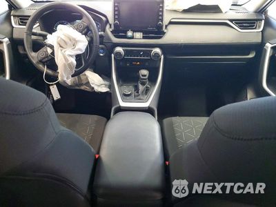 Zdjęcie 8 z 13 samochodu: 2022 TOYOTA RAV4 XLE VIN:2T3RWRFV0NW133647 - miniatura