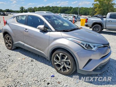 Czwarte zdjęcie samochodu z boku: 2018 TOYOTA C-HR XLE VIN:NMTKHMBX5JR039280 - miniatura