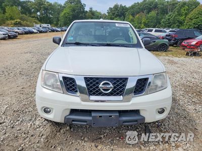 Piąte zdjęcie samochodu w środku: 2015 NISSAN FRONTIER SV V6 VIN:1N6AD0CW5FN766422 - miniatura