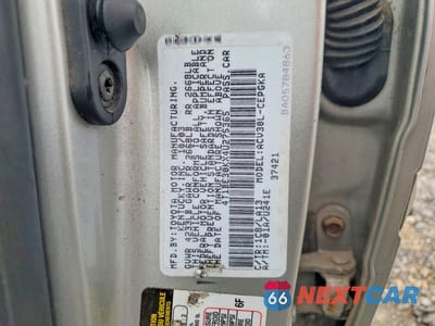 Zdjęcie 12 z 12 samochodu: 2004 TOYOTA CAMRY XLE VIN:4T1BE30KX4U275365 - miniatura