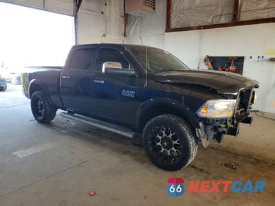 Czwarte zdjęcie samochodu z boku: 2015 RAM 1500 LARAMIE VIN:1C6RR7VT3FS782288 - miniatura