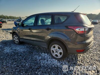 Drugie zdjęcie samochodu z przodu: 2018 FORD ESCAPE S VIN:1FMCU0F75JUC77660 - miniatura