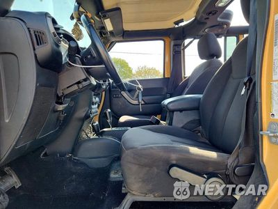 Zdjęcie 7 z 13 samochodu: 2014 JEEP WRANGLER UNLIMITED SPORT VIN:1C4HJWDG2EL194501 - miniatura