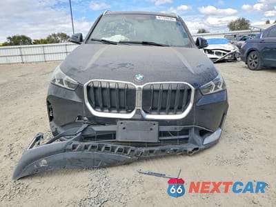Piąte zdjęcie samochodu w środku: 2023 BMW X1 XDRIVE28I VIN:WBX73EF04P5W82181 - miniatura