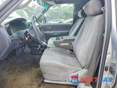 Zdjęcie 7 z 12 samochodu: 2000 TOYOTA TUNDRA SR5 VIN:5TBBT4414YS070676 - miniatura