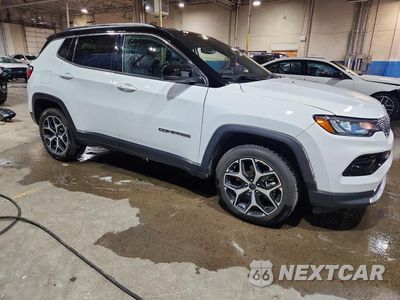 Czwarte zdjęcie samochodu z boku: 2025 JEEP COMPASS LIMITED VIN:3C4NJDCN0ST565145 - miniatura