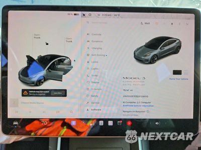Zdjęcie 9 z 12 samochodu: 2018 TESLA MODEL 3 VIN:5YJ3E1EB2JF128600 - miniatura