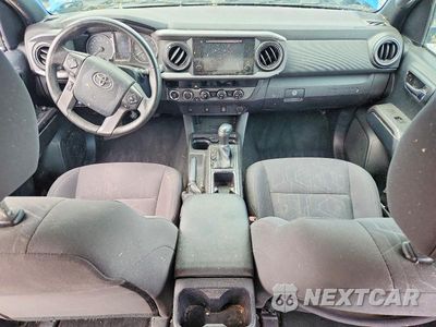 Zdjęcie 8 z 12 samochodu: 2017 TOYOTA TACOMA TRD SPORT VIN:3TMCZ5AN8HM095183 - miniatura