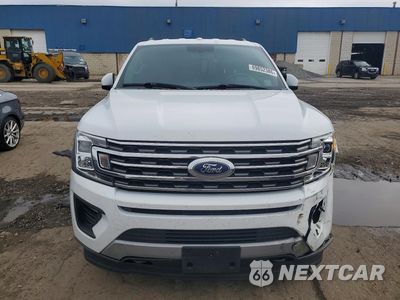 Piąte zdjęcie samochodu w środku: 2019 FORD EXPEDITION XLT VIN:1FMJU1JT8KEA44031 - miniatura