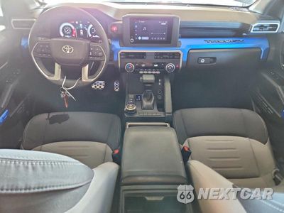 Zdjęcie 8 z 13 samochodu: 2025 TOYOTA TACOMA TRD SPORT VIN:3TMLB5JN6SM185573 - miniatura