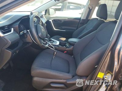 Zdjęcie 7 z 13 samochodu: 2019 TOYOTA RAV4 LE VIN:2T3MWRFV3KW004260 - miniatura