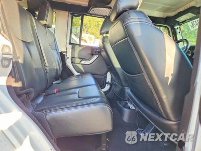 Zdjęcie 11 z 13 samochodu: 2015 JEEP WRANG VIN:1C4BJWDG5FL622195 - miniatura