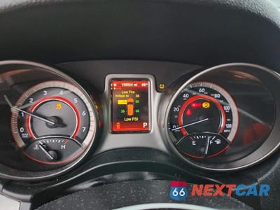 Zdjęcie 9 z 13 samochodu: 2017 DODGE JOURNEY CROSSROAD VIN:3C4PDDGG3HT600149 - miniatura