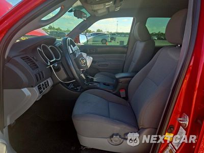 Zdjęcie 7 z 12 samochodu: 2013 TOYOTA TACOMA DOUBLE CAB VIN:5TFJX4GN5DX022842 - miniatura
