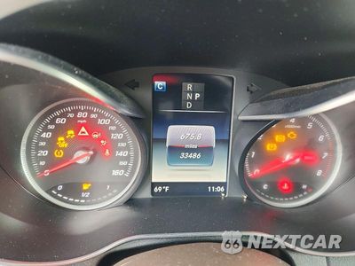 Zdjęcie 9 z 13 samochodu: 2018 MERCEDES-BENZ GLC 300 VIN:WDC0G4JB9JV103998 - miniatura