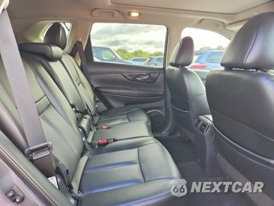 Zdjęcie 10 z 13 samochodu: 2019 NISSAN ROGUE SL VIN:5N1AT2MV6KC747614 - miniatura