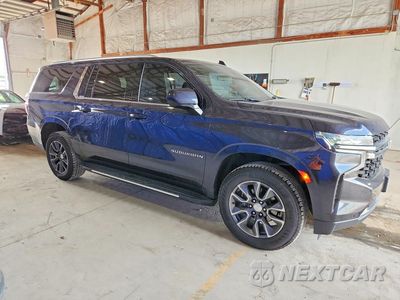 Czwarte zdjęcie samochodu z boku: 2024 CHEVROLET SUBURBAN K1500 LS VIN:1GNSKBKD0RR111002 - miniatura
