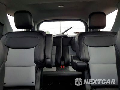 Zdjęcie 10 z 14 samochodu: 2023 FORD EXPLORER XLT VIN:1FMSK8DH5PGA71810 - miniatura
