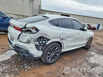 Trzecie zdjęcie samochodu z tyłu: 2022 BMW X6 XDRIVE40I VIN:5UXCY6C07N9L59304 - miniatura