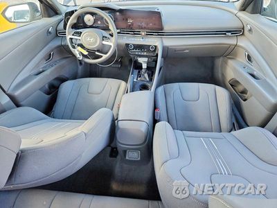Zdjęcie 8 z 13 samochodu: 2024 HYUNDAI ELANTRA SEL VIN:KMHLM4DG8RU751090 - miniatura